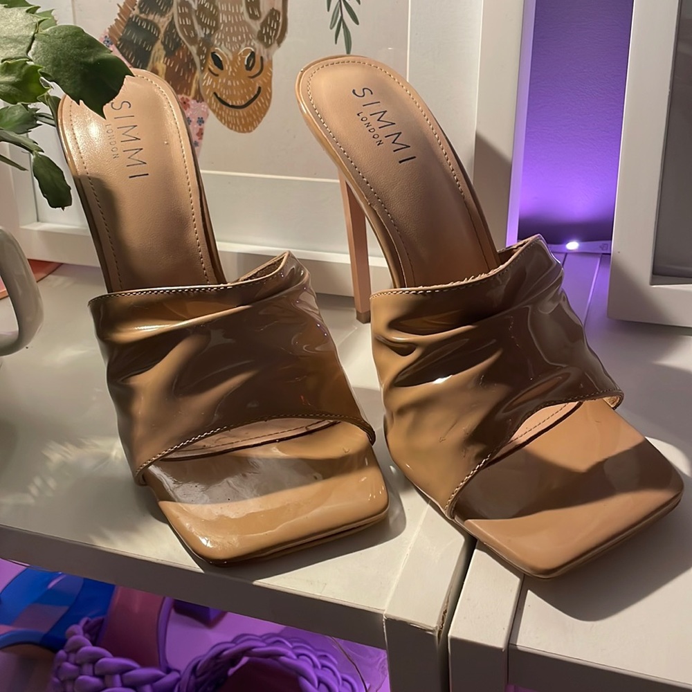Simmi Shoes Ruched Nude Mule